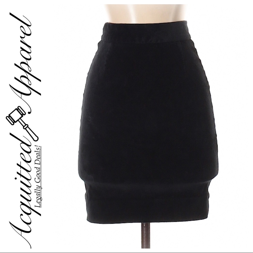 Moschino | Cheap & Chic Black Bodycon Skirt